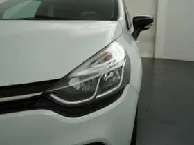 Renault Clio thumbnail 15