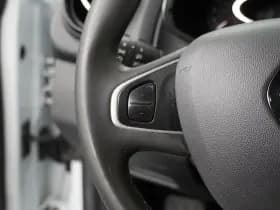 Renault Clio thumbnail 23