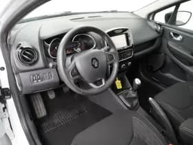 Renault Clio thumbnail 27
