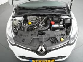 Renault Clio thumbnail 32