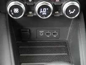 Renault Captur thumbnail 20