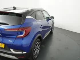 Renault Captur thumbnail 38