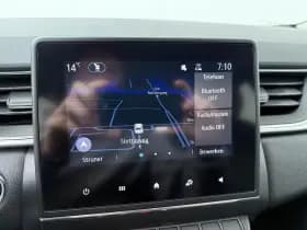 Renault Captur thumbnail 11