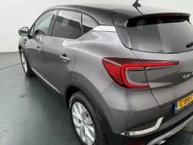 Renault Captur thumbnail 31