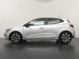 Renault Clio thumbnail 2