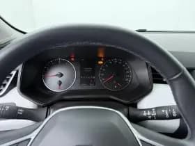 Renault Clio thumbnail 11