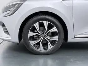Renault Clio thumbnail 19