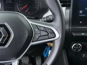 Renault Clio thumbnail 24