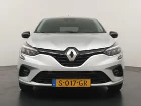 Renault Clio thumbnail 8