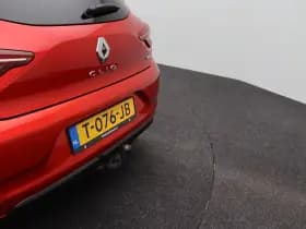 Renault Clio thumbnail 35