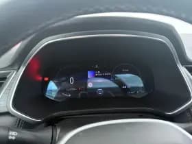 Renault Captur thumbnail 10