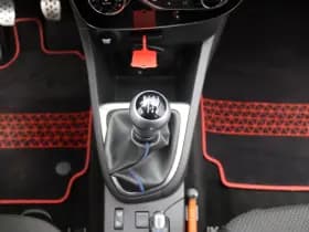 Renault Clio thumbnail 12