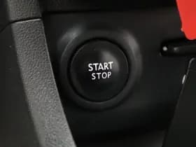 Renault Clio thumbnail 21