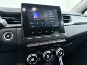 Renault Captur thumbnail 11
