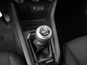 Renault Clio thumbnail 21