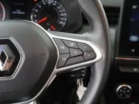 Renault Clio thumbnail 23