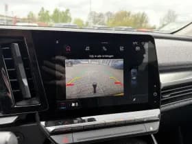 Renault Mégane E-Tech thumbnail 15