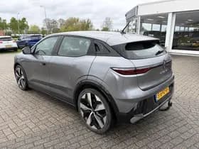 Renault Mégane E-Tech thumbnail 4