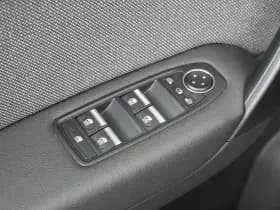 Renault Captur thumbnail 27