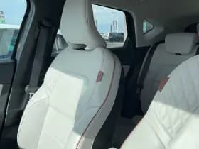 Renault Captur thumbnail 8