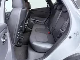 Renault Captur thumbnail 17
