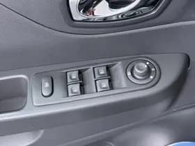 Renault Captur thumbnail 27