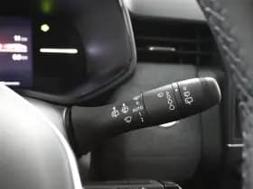 Renault Clio thumbnail 21