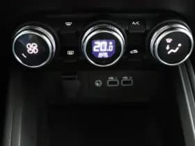 Renault Clio thumbnail 5