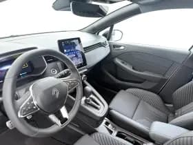 Renault Clio thumbnail 25