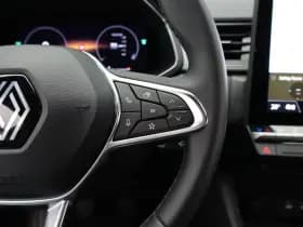Renault Captur thumbnail 22