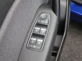 Renault Captur thumbnail 26