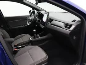 Renault Captur thumbnail 29