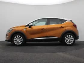 Renault Captur thumbnail 2