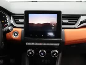 Renault Captur thumbnail 11
