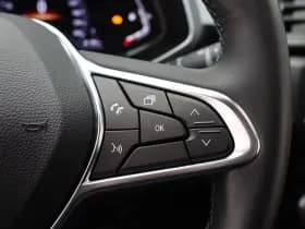 Renault Captur thumbnail 26