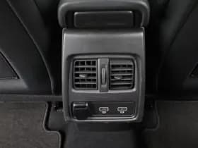 Renault Captur thumbnail 35