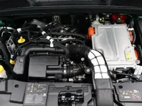 Renault Clio thumbnail 32