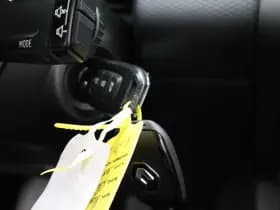 Renault Clio thumbnail 24
