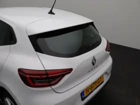 Renault Clio thumbnail 37
