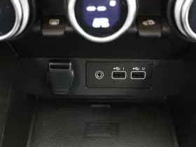 Renault Clio thumbnail 20