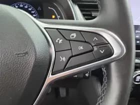 Renault Captur thumbnail 22