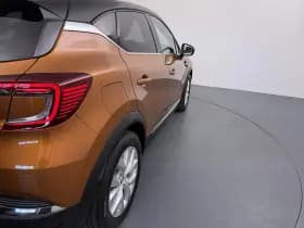 Renault Captur thumbnail 36