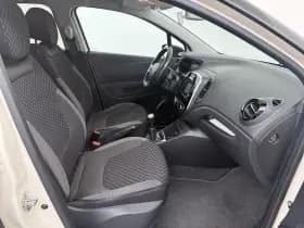 Renault Captur thumbnail 26
