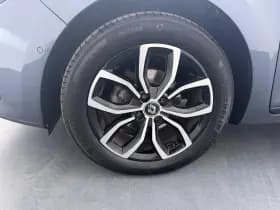Renault Clio thumbnail 16