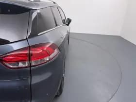 Renault Clio thumbnail 36