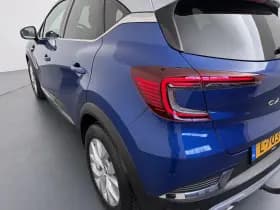 Renault Captur thumbnail 33