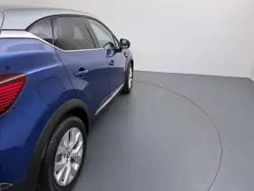 Renault Captur thumbnail 36