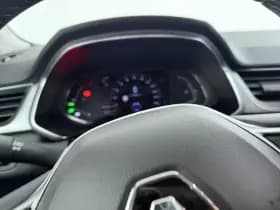 Renault Captur thumbnail 10