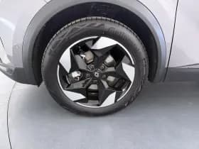 Renault Captur thumbnail 16