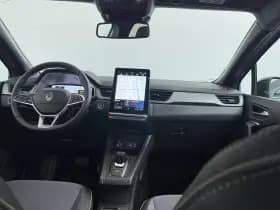 Renault Captur thumbnail 28